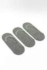 Pack de tres pares de medias invisibles de corte bajo, color gris melange, con ribete elástico en la abertura.