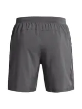 Short deportivo gris para hombre, marca Under Armour, modelo Launch 7. Confeccionado en tejido ligero y elástico, con logo reflectivo en la pierna izquierda.
