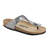 Sandalia tipo ojota Birkenstock modelo Gizeh, con tira de dedo y ajuste de hebilla lateral. Presenta base de corcho anatómica y suela de goma negra.
