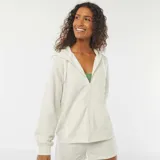 Buzo de muletón blanco off-white con capucha, cierre frontal de cremallera, bolsillos tipo canguro y cordón ajustable en la capucha.