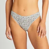 Braga gris con estampado de leopardo en tonos marrones y negros, con ribete de encaje en la cintura y las piernas.