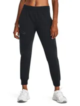 Pantalón de jogging Under Armour modelo Unstoppable FLC color negro, de corte ajustado en las piernas, confeccionado en tejido de doble punto suave, elástico y transpirable que absorbe el sudor. Cuenta con cintura elástica, bolsillos laterales y un bolsillo cargo con cremallera.