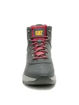 Bota de trekking Caterpillar modelo Surge Hiker, confeccionada en una combinación de nubuck encerado y malla de nailon. Presenta un diseño técnico en tonos gris y rojo, con entresuela de EVA ligera y suela de goma con tecnología SRX para mayor tracción y resistencia al deslizamiento.