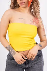 Top strapless de algodón con lycra, color rosa.