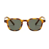 Lentes de sol con armazón de acetato en tono carey y cristales oscuros. Diseño de estilo clásico con marco redondeado y detalles metálicos en las esquinas.