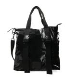 Bolso tote negro de charol con doble asa de mano y correa bandolera ajustable y desmontable.