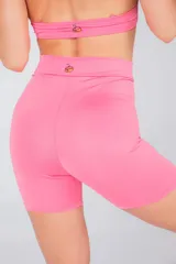 Calza biker rosa de tiro alto.