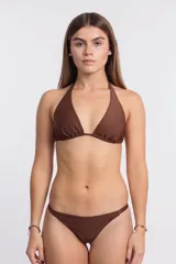 Bombacha less color marrón chocolate, forrada y de atar.