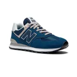 Championes New Balance modelo 574 Core, color azul marino, confeccionados en gamuza y malla, con logo "N" característico en los laterales y entresuela ENCAP.
