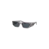 Lentes de sol Prada con armazón rectangular de acetato transparente gris y lentes oscuros. Cuenta con el logotipo triangular distintivo de la marca en las patillas.
