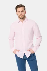 Camisa de lino rayada de manga larga, con cuello camisero, cierre frontal de botones y detalle de logo bordado en el pecho.