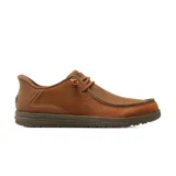 Zapato casual tipo mocasín Skechers, confeccionado en cuero color marrón. Presenta un diseño de puntera moc toe, cordones decorativos y una suela de goma robusta. Incluye tecnología Slip-ins para un calce fácil y plantilla acolchada.