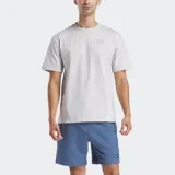 Remera gris de corte clásico con logo Reebok estampado en el pecho.