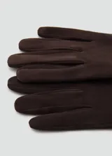 Guantes largos de ante color marrón oscuro, con diseño sin cierre y forro interior.