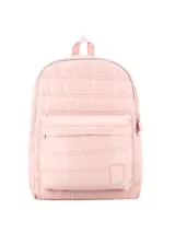 Mochila Level Up acolchada color rosado, con diseño urbano, compartimento principal amplio, bolsillo frontal con cierre y parche con logo de la marca.