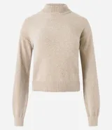 Buzo suéter de chenille color azul marino, con cuello alto y rib en puños, cuello y bajo.