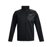Campera negra con cierre frontal, cuello alto y logo de Under Armour en el pecho. Confeccionada con tecnología UA Storm, que la hace repelente al agua y resistente al viento.