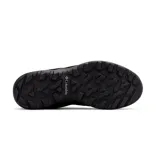 Championes de trekking Columbia modelo Redmond V2 Waterproof, color negro con detalles en gris. Confeccionados en malla y gamuza, con suela dentada de alta tracción y tecnología impermeable.
