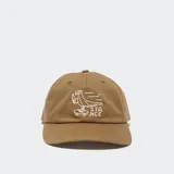 Gorra azul de algodón con logo de la marca bordado en verde en el frente.