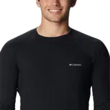 Remera térmica de manga larga Columbia, diseñada como primera capa con tecnología reflectante Omni-Heat y tejido absorbente Omni-Wick. Presenta un ajuste ergonómico con costuras planas y tejido elástico en cuatro direcciones.