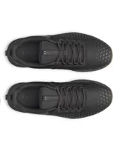 Championes de entrenamiento Under Armour modelo Charged Engage 2, color negro con suela de goma en tono arena. Presentan parte superior transpirable con estampado 3D, refuerzos de TPU en el talón y entresuela Charged Cushioning para mayor amortiguación y respuesta.