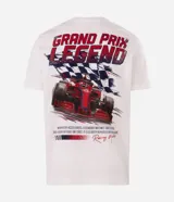 Remera de algodón color blanco con cuello redondo y mangas cortas. Presenta una estampa en la espalda con diseño de un auto de Fórmula 1, bandera a cuadros y la inscripción Grand Prix Legend en tonos rojos y azules.