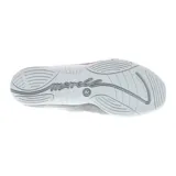 Zapatilla slip-on Merrell Barrado color gris claro, de malla y cuero, con cierre de cremallera frontal, suela de goma y plantilla antimicrobiana.