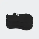 Pack de tres pares de medias invisibles Vans Classic Kick negras con logo blanco.