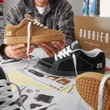 Championes Etnies Sal23 negros de gamuza con detalles en cuero sintético, cordones blancos y suela de goma.