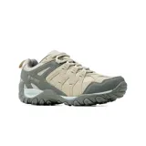 Championes de trekking Hi-Tec modelo Patsy, con diseño robusto en tonos beige, negro y verde oliva. Presentan una suela de goma con relieve para mayor tracción, refuerzos en la puntera y el talón, y cordones ajustables.
