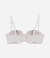 Soutien sin breteles color marrón, con copa hueca, tirantes desmontables y cierre en la espalda.