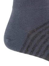 Medias cortas de algodón marca Hush Puppies, en tonos gris, azul y celeste, con diseño a rayas en el empeine y puntera celeste.