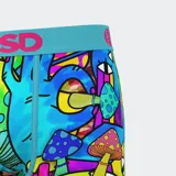 Bóxer ajustado con estampado de hongos, calaveras y flores en colores vibrantes. Cintura elástica celeste con logo PSD en fucsia.