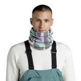 Cuello polar multifuncional Buff con estampado abstracto en tonos gris, lila y verde.