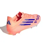 Championes de fútbol Adidas F50 League Fg/mg, color naranja con detalles en azul.