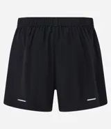 Bermuda deportiva masculina modelo runner, confeccionada en tejido técnico de poliéster con elastano. Presenta cintura elástica con cordón interno de ajuste, recortes laterales y bajo redondeado para mayor libertad de movimiento.
