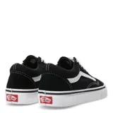 Championes Vans modelo Old Skool, de diseño clásico urbano en color negro con la icónica franja lateral blanca. Confeccionados en una combinación de lona y gamuza, cuentan con punteras reforzadas, cuello acolchado y suela de goma con diseño waffle.