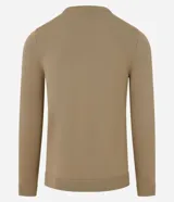 Suéter básico masculino de cuello redondo y manga larga, confeccionado en punto liso.