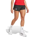 Short deportivo Adidas modelo Adizero, color negro, con cintura elástica y logo de la marca estampado en blanco en la pierna derecha.