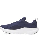 Championes de running Under Armour Assert 11, color azul marino con entresuela blanca y logo de la marca en contraste. Cuentan con parte superior de malla transpirable, superposiciones de cuero resistente y amortiguación Charged+ Cushioning.