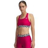 Top deportivo Under Armour de soporte medio, color fucsia con banda elástica inferior negra con el logo de la marca en blanco. Presenta diseño de espalda cruzada y tejido técnico de secado rápido.
