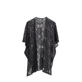 Kimono negro de tejido crochet con flecos en el ruedo.