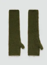 Guantes largos de tejido de punto suave en color verde militar.