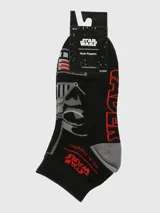 Medias cortas de algodón con diseño temático de Star Wars, presentando a Darth Vader en tonos negro, gris y rojo.