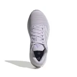 Championes de running Adidas Response Runner 2 W de color lila, confeccionados en tejido de malla transpirable, con cordones a tono, entresuela blanca amortiguada y las clásicas tres tiras de la marca en los laterales.
