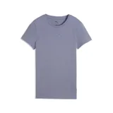 Remera de algodón color gris azulado, con cuello redondo, mangas cortas y logo de Puma bordado en el centro del pecho.