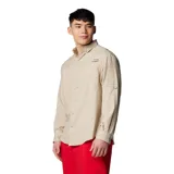 Camisa de manga larga Columbia modelo Tamiami II, color beige, con cuello abotonado, bolsillos frontales con solapa y aberturas de ventilación en la espalda. Confeccionada en tejido técnico ultraligero con protección solar y propiedades de secado rápido.