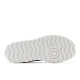 Championes New Balance CT302 para dama, color negro con detalles en blanco y azul.