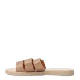 Sandalias tipo chinela Ipanema, color negro, con tiras anchas entrelazadas y logo de la marca en tono rosado en el lateral.