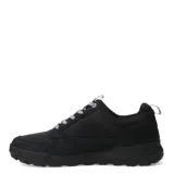Championes Caterpillar modelo Hex Ready Low Mesh, color negro con cordones grises. Presenta un diseño robusto con paneles de malla y refuerzos de gamuza, suela de goma con relieve y logo de la marca en el lateral.